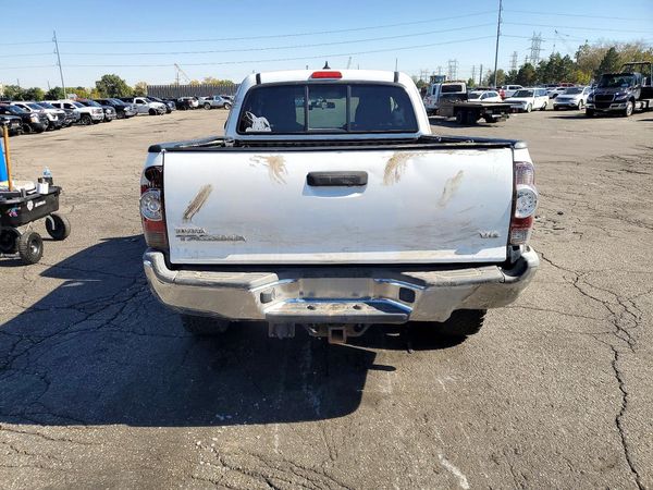 2015 TOYOTA TACOMA Delux Grade — DIRR