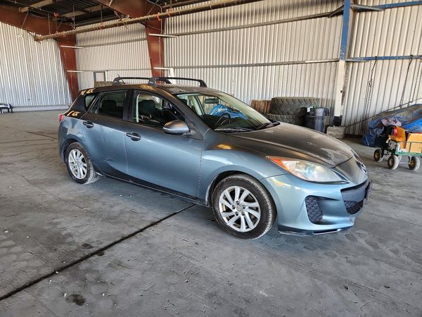 2012 MAZDA 3 Touring/GS — Passenger 3/4