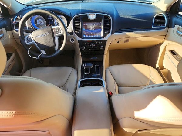 2014 CHRYSLER 300 — CKPT
