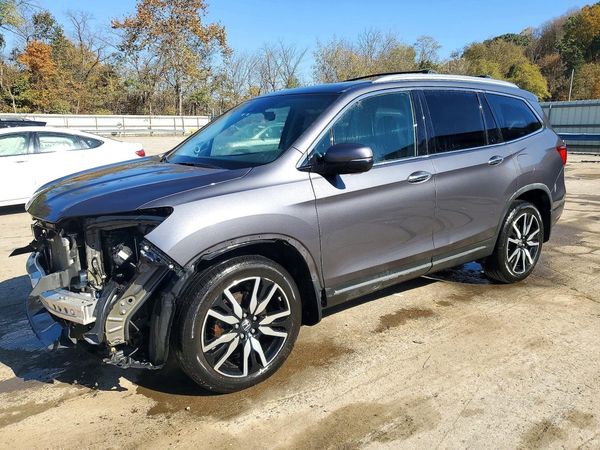 2019 HONDA PILOT TOURING-7 — Front 3/4