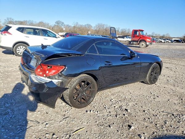 2013 MERCEDES-BENZ SLK