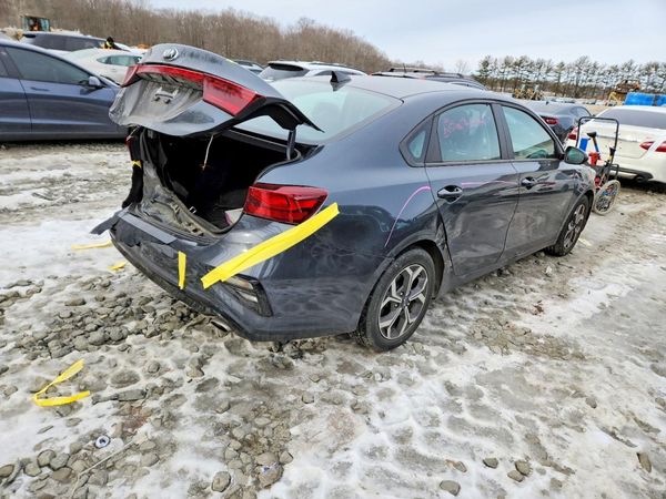 2021 KIA FORTE FE, LXS