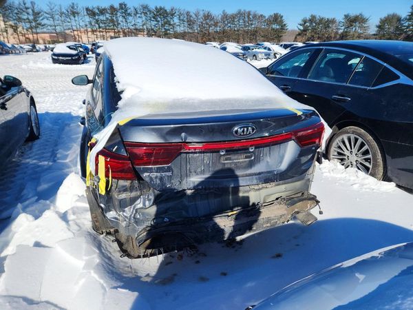 2021 KIA FORTE FE, LXS