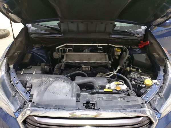 2020 SUBARU ASCENT Premium 7+ES+KA — Engine bay