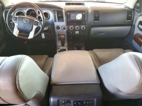 2014 TOYOTA SEQUOIA Platinum Grade — CKPT