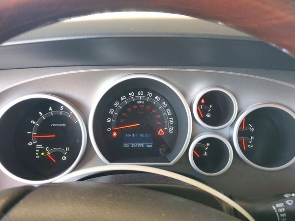 2014 TOYOTA SEQUOIA Platinum Grade — ODOM