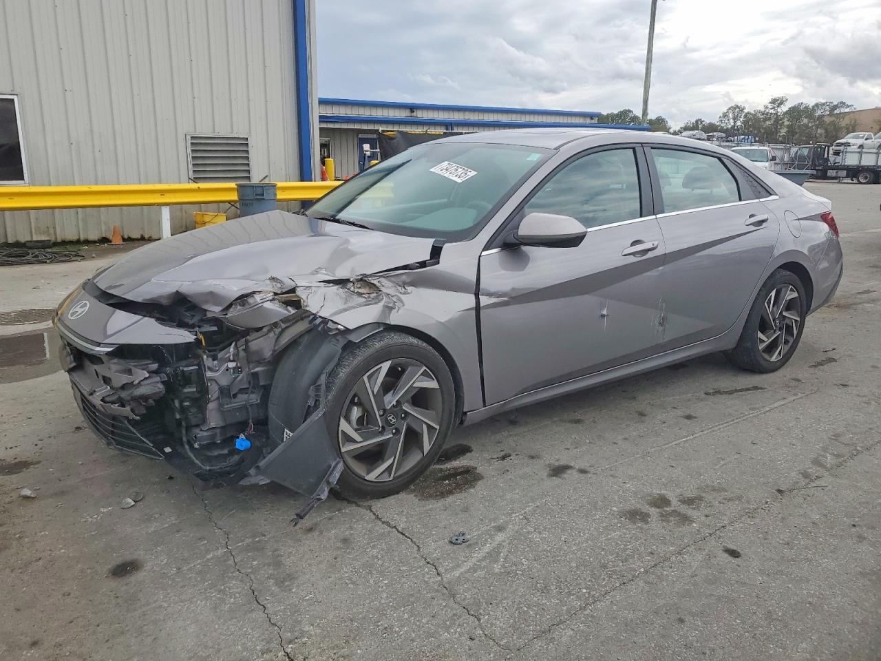 2024 HYUNDAI ELANTRA SEL w/ Convenience Pkg