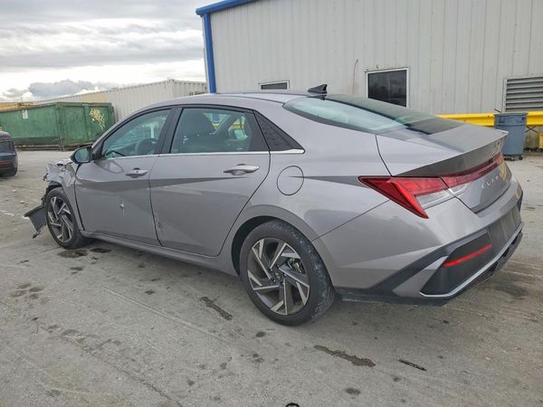 2024 HYUNDAI ELANTRA SEL w/ Convenience Pkg