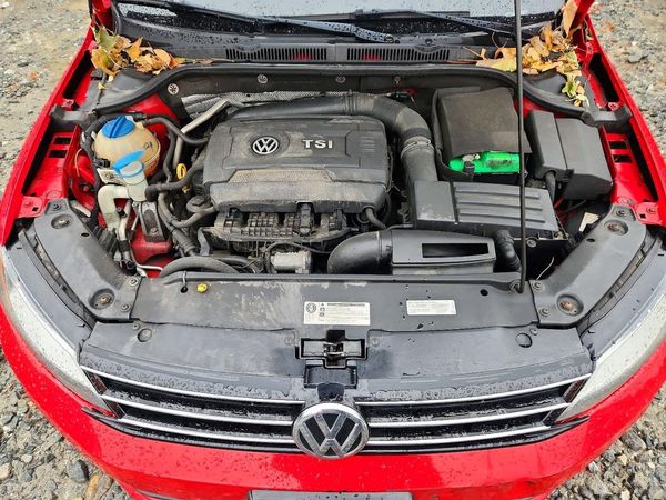 2017 VOLKSWAGEN JETTA Sport — Engine bay