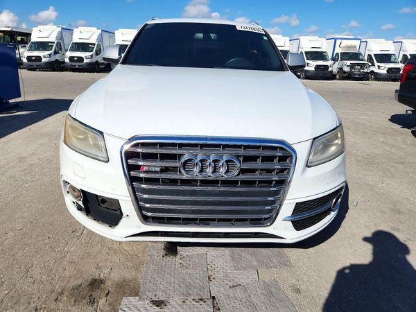2015 AUDI SQ5 Premium Plus — DIRF