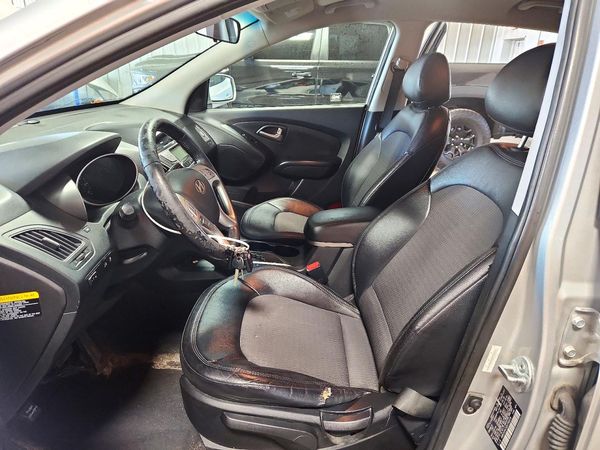 2013 HYUNDAI TUCSON — DENT