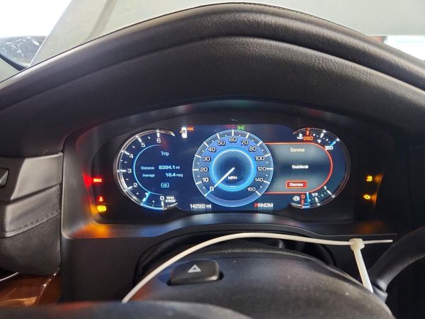 2016 CADILLAC ESCALADE ESV Luxury — ODOM