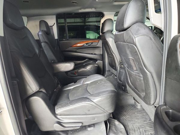 2016 CADILLAC ESCALADE ESV Luxury — PSRS