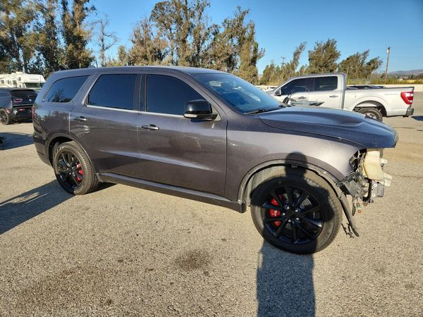 2018 DODGE DURANGO R/T — Passenger 3/4