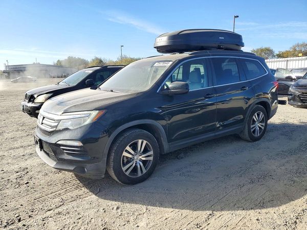 2017 HONDA PILOT EXL SENSING — Front 3/4