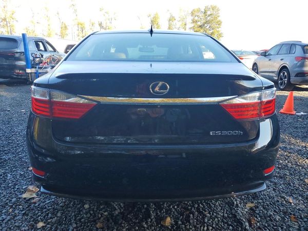 2015 LEXUS ES 300h — DIRR