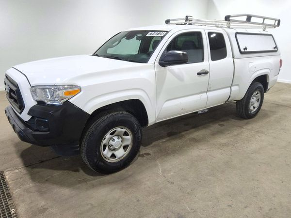 2021 TOYOTA TACOMA SR5 — Front 3/4
