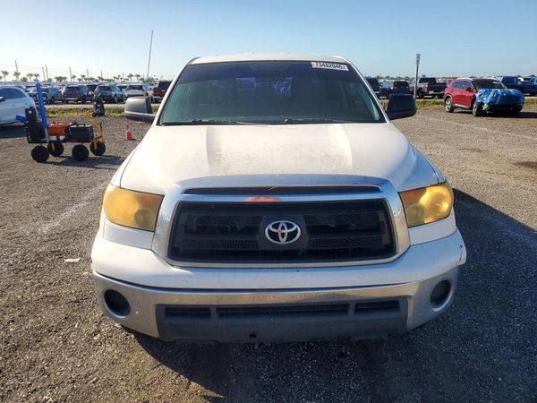2013 TOYOTA TUNDRA SR5 — DIRF