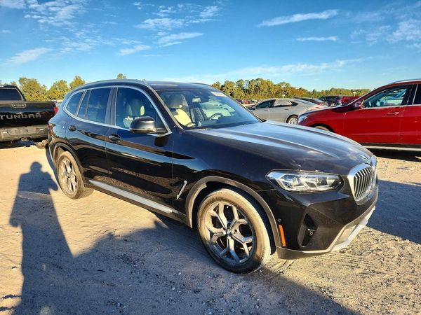 2024 BMW X3 sDrive30i — Passenger 3/4
