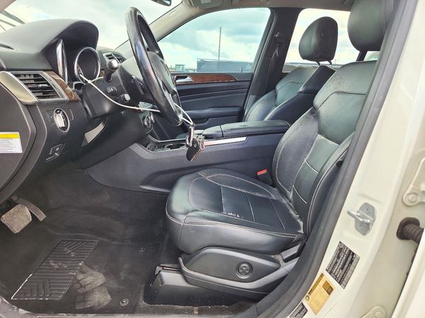 2012 MERCEDES-BENZ ML ML350 4-MATIC — DENT