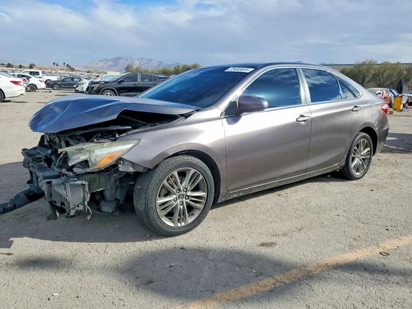2015 TOYOTA CAMRY