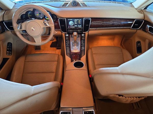 2014 PORSCHE PANAMERA S Hybrid — CKPT