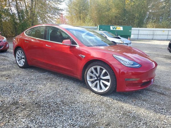 2018 TESLA MODEL 3 — Passenger 3/4