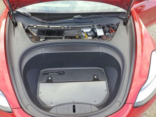 2018 TESLA MODEL 3 — Engine bay