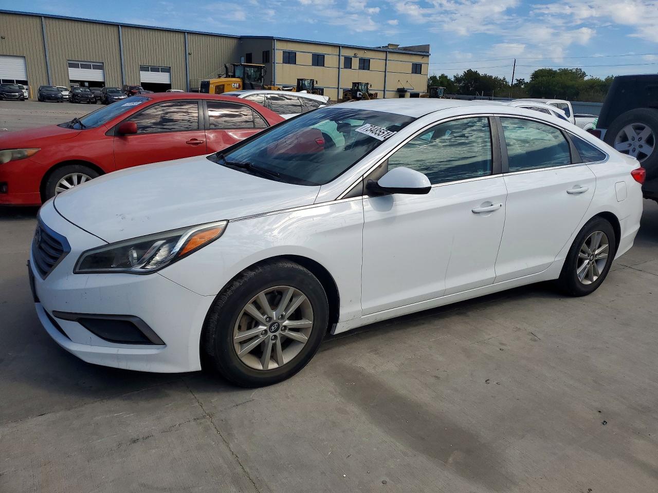 2016 HYUNDAI SONATA — Front 3/4