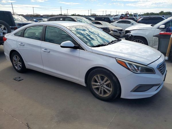 2016 HYUNDAI SONATA — Passenger 3/4
