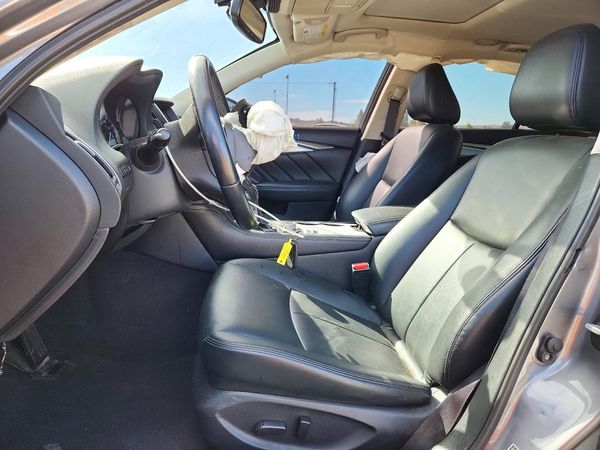 2020 INFINITI Q50 — DENT