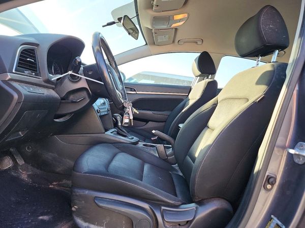 2018 HYUNDAI ELANTRA — DENT