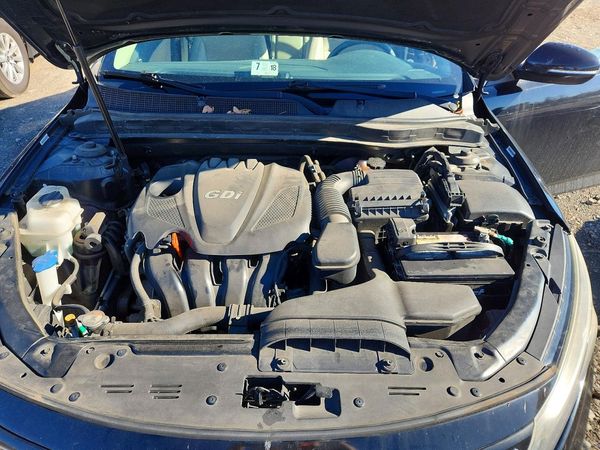 2015 KIA OPTIMA — Engine bay