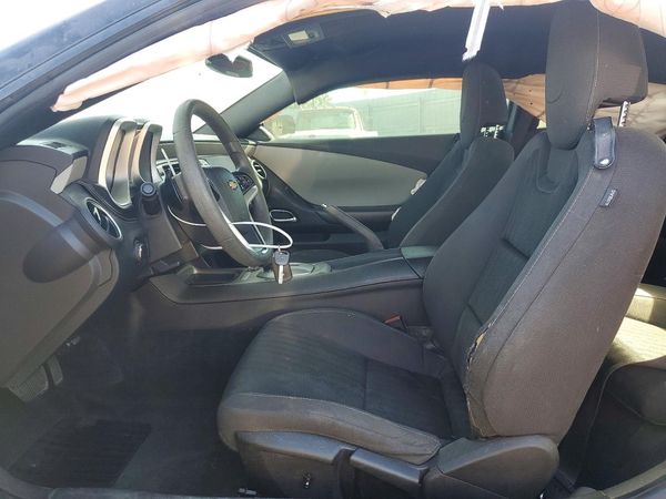 2013 CHEVROLET CAMARO 2LS — DENT