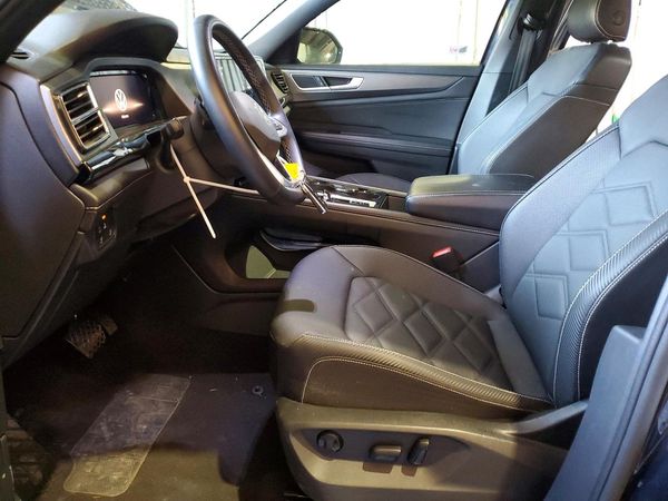 2025 VOLKSWAGEN ATLAS CROSS SPORT SE — DENT