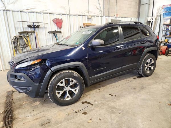 2015 JEEP CHEROKEE — DSFA — Front 3/4
