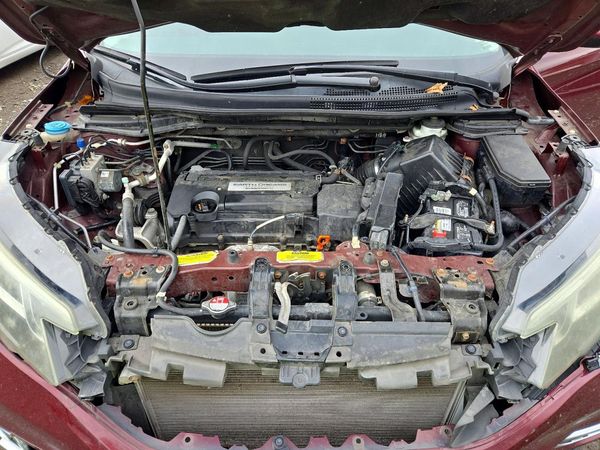 2015 HONDA CRV EX — Engine bay