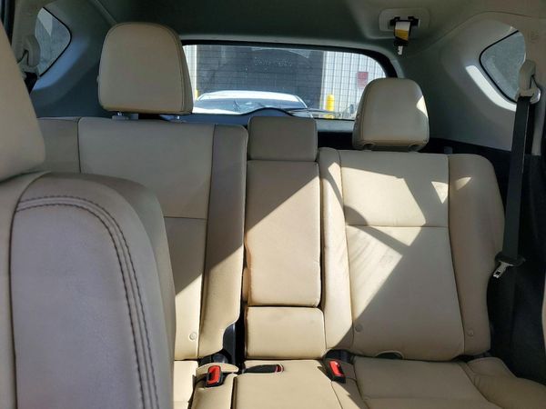2015 TOYOTA RAV4 Limited (G Grade) — SUVN