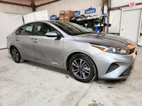 2024 KIA FORTE LX, LXS — Passenger 3/4