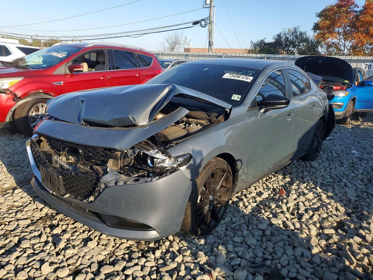 2023 MAZDA 3 Preferred Package — Front 3/4