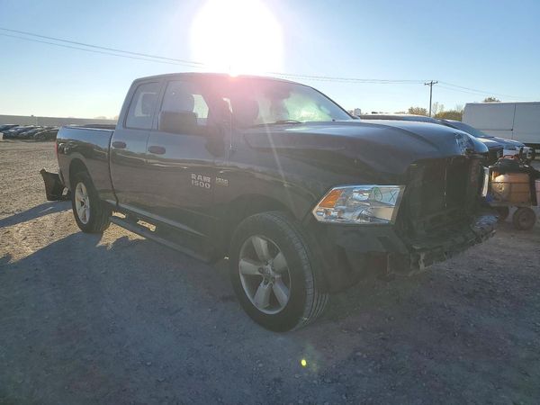 2016 RAM 1500 ST — Passenger 3/4