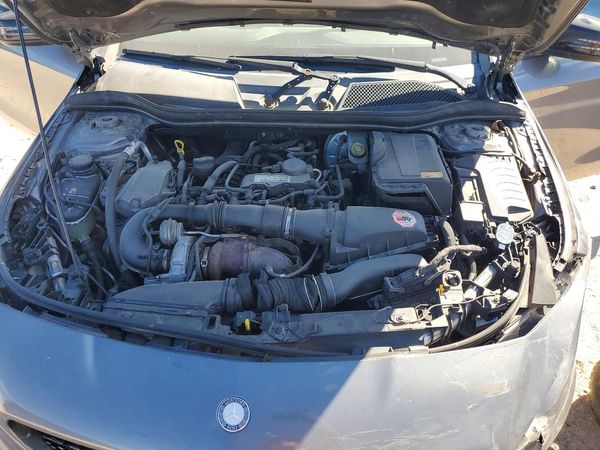2014 MERCEDES-BENZ CLA CLA250 4MATIC — Engine bay