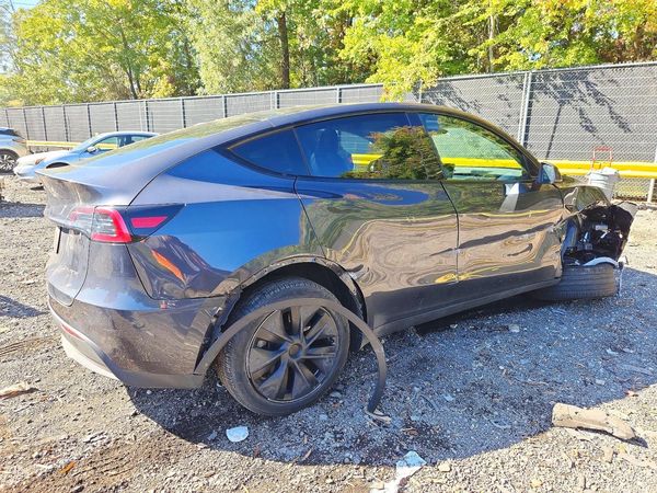 2025 TESLA MODEL Y — PSRA