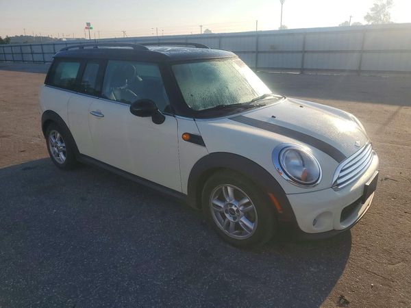 2012 MINI COOPER — Passenger 3/4