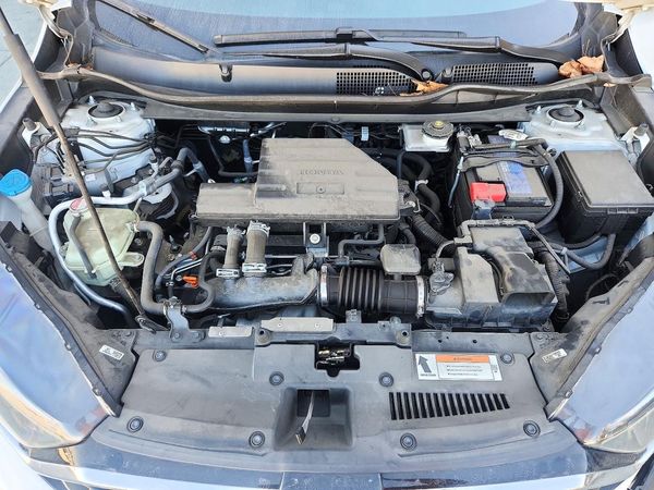 2022 HONDA CR-V Special Edition — Engine bay