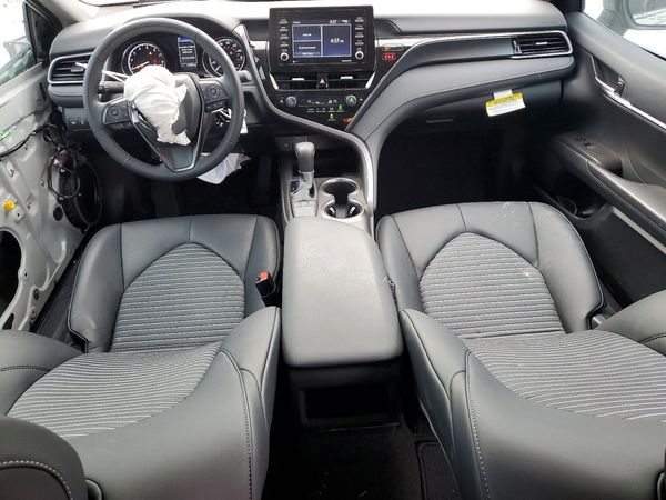 2023 TOYOTA CAMRY