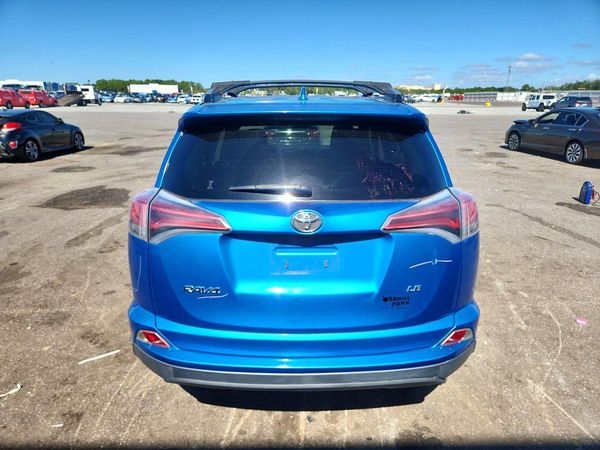 2017 TOYOTA RAV4 LE — DIRR