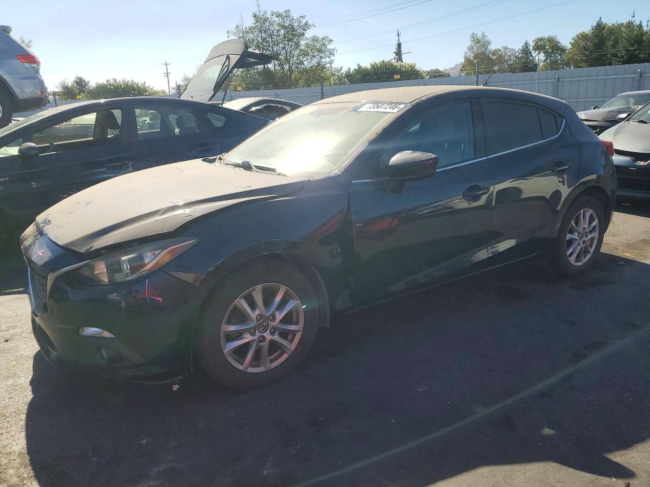 2015 MAZDA 3 Touring/GS — Front 3/4