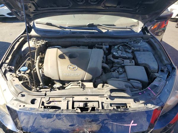 2015 MAZDA 3 Touring/GS — Engine bay