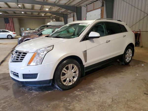 2013 CADILLAC SRX Luxury — Front 3/4